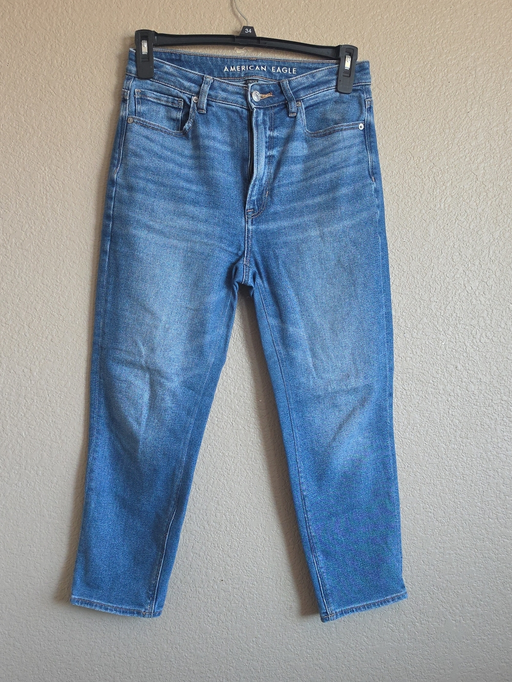 Highest Rise American Eagle Outfitters Women Medium  Straight Leg Jeans 8 XShort